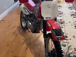 HONDA XR 100R