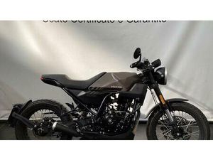 VENDO BRIXTON MOTORCYCLES CROSSFIRE 125 (2023 - 26) USATA A SANT'AGATA SUL SANTERNO (CODICE 9778745) - MOTO.IT