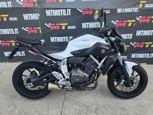 2014 YAMAHA MT 07 A VENDRE