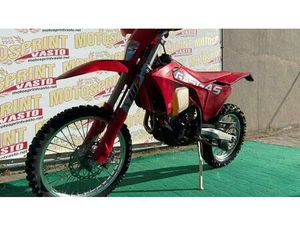 VENDO GASGAS EC 350 F (2025) USATA A VASTO (CODICE 9910090) - MOTO.IT