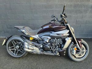 DUCATI XDIAVEL V4