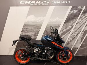 KTM 125 DUKE NEW LEARNER LEGAL BIKE AT CRAIGS MOTORCYCLES