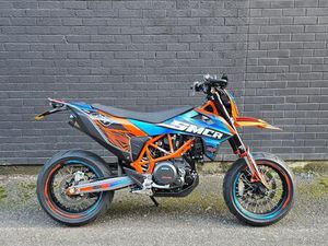 KTM 690 SMC R ABS - LOADS OF EXTRAS!