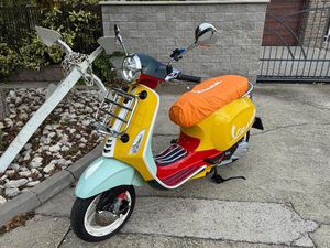 VESPA PRIMAVERA SEAN WOTHERSPOON