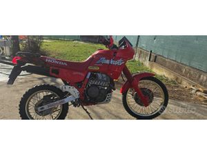 HONDA NX DOMINATOR 1SERIE