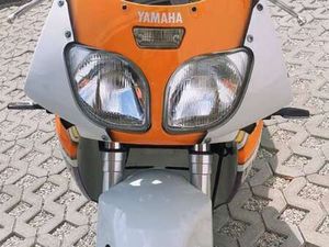 FZR 600 R PIKERL 10.2026