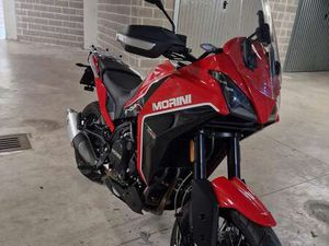 MOTO MORINI X-CAPE ROSSO