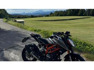 VENDO KTM 125 DUKE (2021 - 23) USATA A VARESE (CODICE 9910328) - MOTO.IT