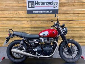 2023 TRIUMPH SPEED TWIN 900 ONLY 5797 MILES ONE OWNER FSH