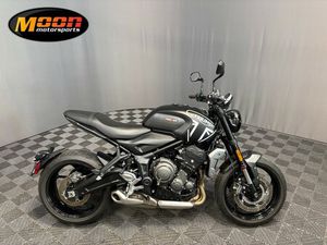 2022 TRIUMPH TRIDENT 660