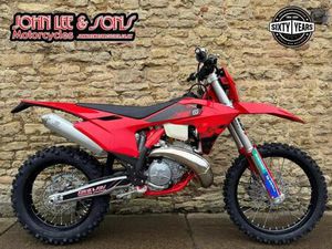 GAS GAS EC300 2T TBI ENDURO, NEW 2026 MODEL, PRE ORDER NEXT BIKES JANUARY