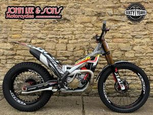 TRS ONE-RR 300 CC FI GOLD EDITION. NEW 2025 MODEL, IN STOCK & READY TODAY