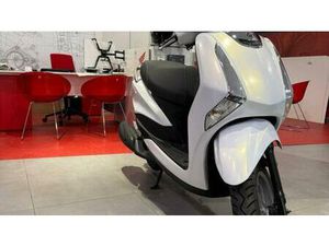 VENDO YAMAHA D'ELIGHT 125 (2021 - 26) USATA A CHIAVARI (CODICE 9820162) - MOTO.IT
