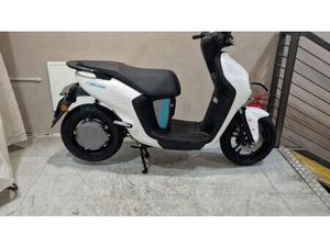 VENDO YAMAHA NEO'S L1E DUAL BATTERY (2023 - 26) USATA A ROZZANO (CODICE 9886938) - MOTO.IT