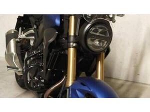 VENDO HONDA CB 300 R (2022 - 26) USATA A ROVERETO (CODICE 9910600) - MOTO.IT