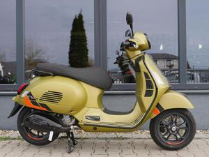 VESPA GTS 310 SUPERSPORT - GRÜN - EINZELSTÜCK - NEU
