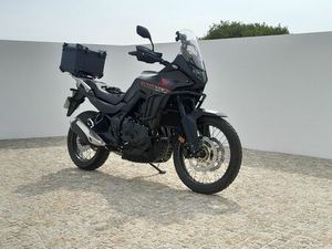 HONDA TRANSALP XL750 ESTELA