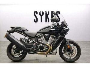 2021 HARLEY-DAVIDSON RA1250S PAN AMERICA SPECIAL WITH ARH IN VIVID BLACK
