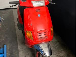 PIAGGIO SKR 125 ROLLER 2 TAKT MAXI SCOOTER