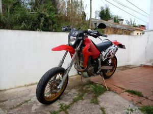 XONDA XR 650 R, 2002 SUPERMOTARD MATRICULADO FREIRIA