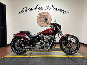2017 SOFTAIL® BREAKOUT®