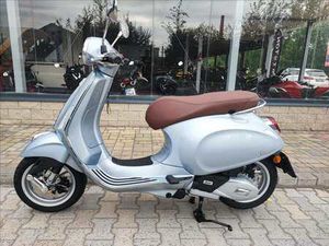 VESPA PRIMAVERA 125 S