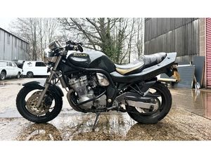 1996 SUZUKI BANDIT 600 MK1 LOW MILES NICE EXTRAS. SWAP PX A VENDRE