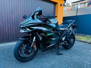 KAWASAKI NINJA H2 SX SE+ PERFORMANCE TOURER ABS