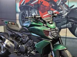 DUCATI DIAVEL V4 BENTLEY VERDE