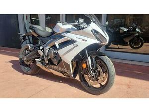 VENDO TRIUMPH DAYTONA 660 (2024 - 26) NUOVA A RENDE (CODICE 9734557) - MOTO.IT