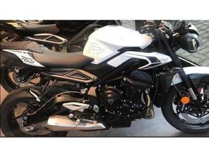 VENDO TRIUMPH STREET TRIPLE 765 R (2023 - 26) NUOVA A BOLOGNA (CODICE 9376338) - MOTO.IT