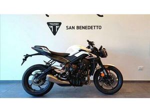 VENDO TRIUMPH STREET TRIPLE 765 R A2 (2024 - 26) NUOVA A PESCARA (CODICE 9717703) - MOTO.IT