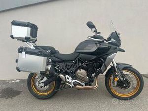 QJ MOTOR STR 700 SX PRONTA CONSEGNA IN PROMOZIONE