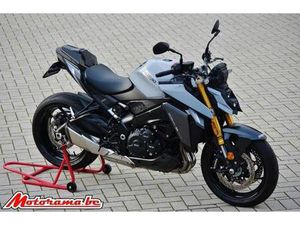 ② SUZUKI GSXS 1000 - 2022 - 8000 KM @MOTORAMA