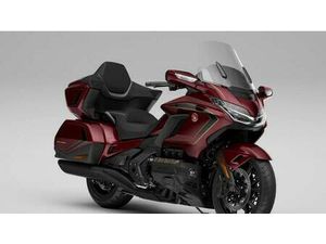 VENDO HONDA GL 1800 GOLD WING TOUR 50° ANNIVERSARIO (2025 - 26) NUOVA A ROMA (CODICE 9201568) - MOTO.IT