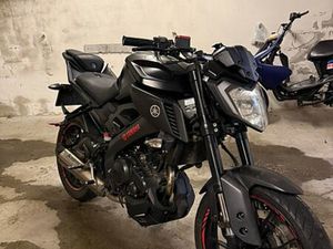 YAMAHA MT-125