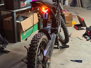 SURRON LIGHT BEE X 2025 L1E