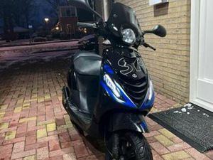 PIAGGIO ZIP 2 TAKT 2016 70CC SNOR — SCOOTERS | PIAGGIO — MARKTPLAATS