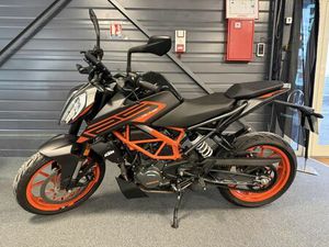 KTM 125 DUKE 2024 125 CM3 | MOTO ROADSTER | 3 140 KM | 02000 LAON