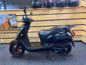 SYM BROMSCOOTER FIDDLE II (BJ 2019) — SCOOTERS | SYM — MARKTPLAATS