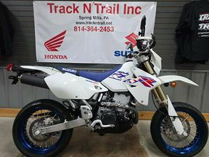 2023 SUZUKI DR-Z400SM