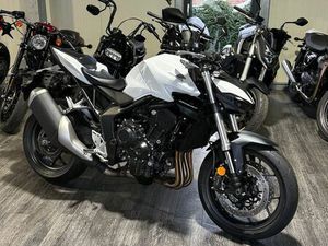 HONDA CB 1000 HORNET *NEUWERTIG*123KM*KEIN VORFÜHRER*