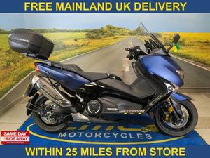 YAMAHA TMAX 530