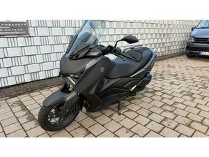 YAMAHA X MAX 300