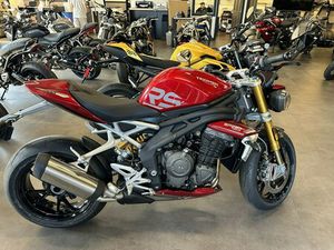 2024 TRIUMPH SPEED TRIPLE 1200 RS CARNIVAL RED