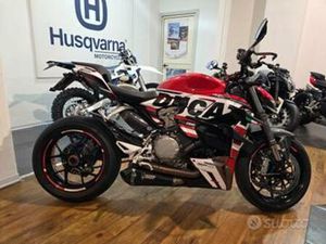 DUCATI STREETFIGHTER V2