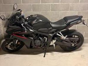HONDA CBR 650 R - 2025