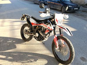 RIEJU MR 125 PRO →