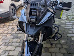 QJ MOTOR SRT 700 SX NERO