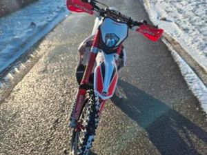 GASGAS EC 300 FACTORY REPLICA 2013 — MOTOREN | OVERIGE MERKEN — MARKTPLAATS